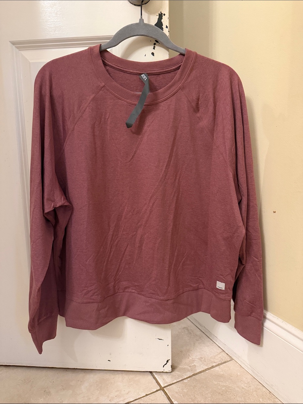 Vuori dream weave crew neck